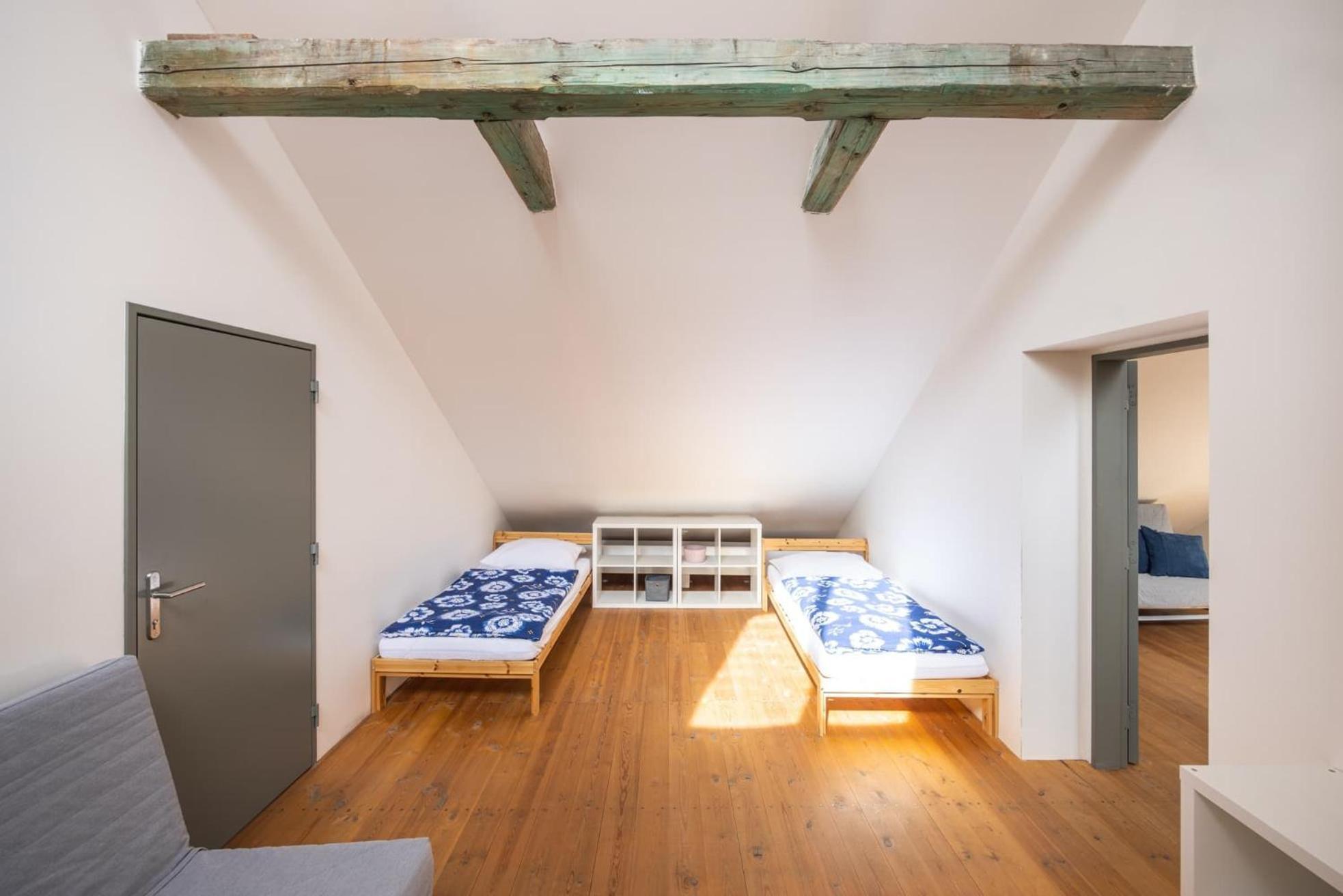 Zamecky Hostel 利托米什尔 客房 照片